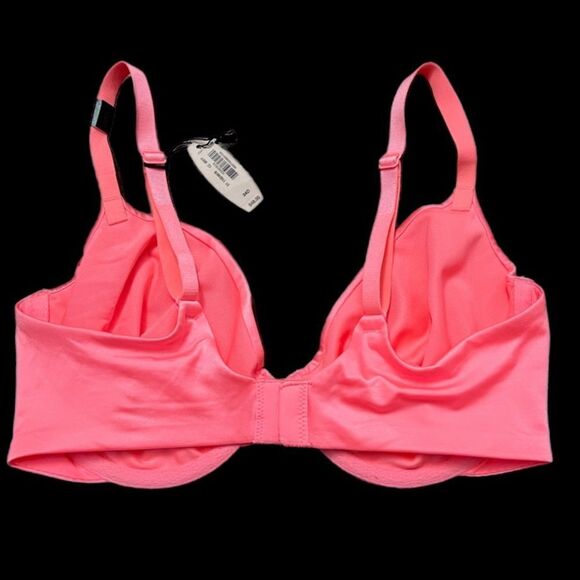 Victoria’s Secret Supersoft Satiny Fabulous unlined semi demi bra Coral 34D - Picture 4 of 5